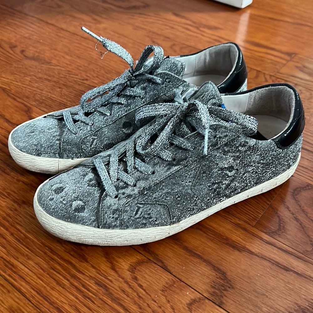 Golden Goose Landed